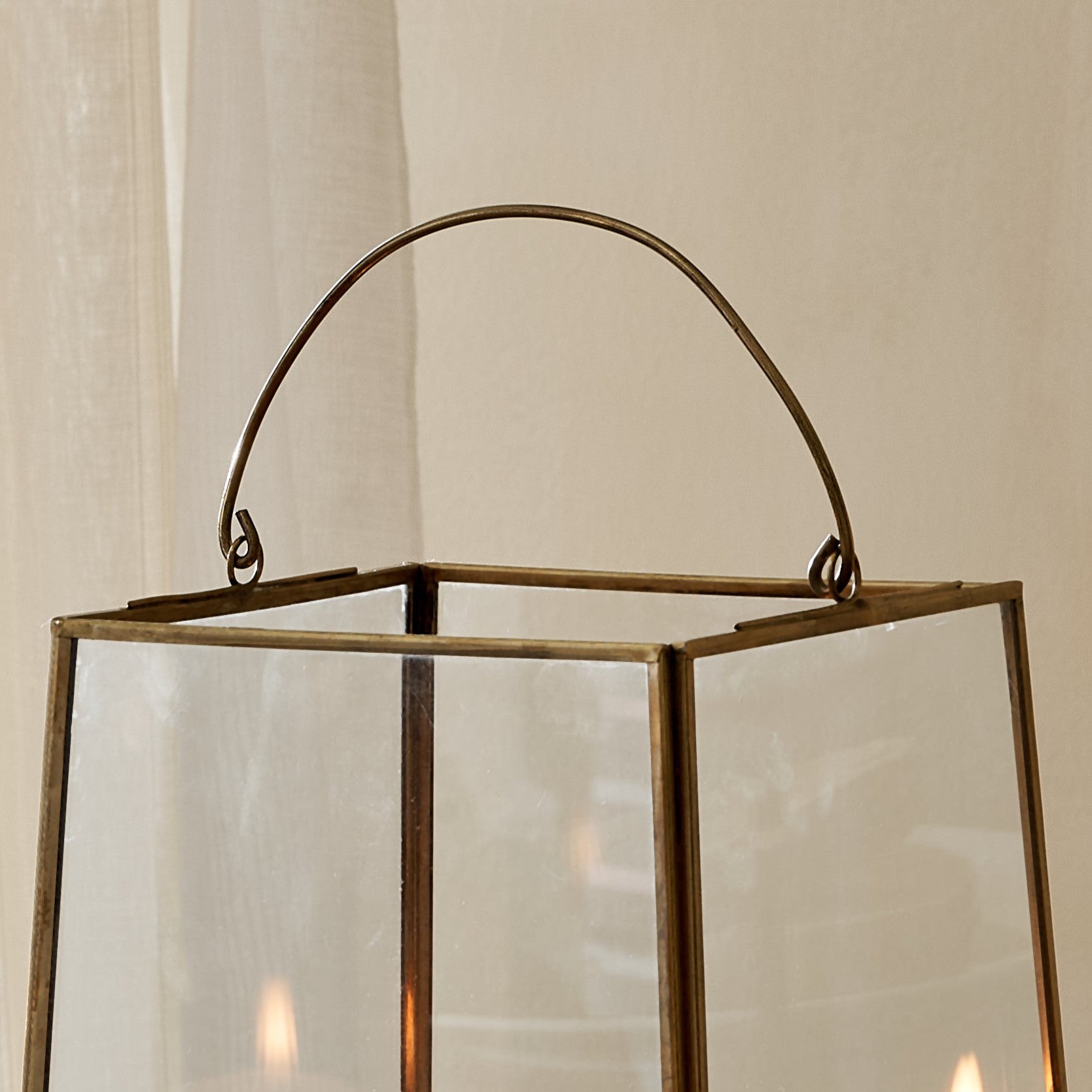 Top of brass pyramid votive lantern