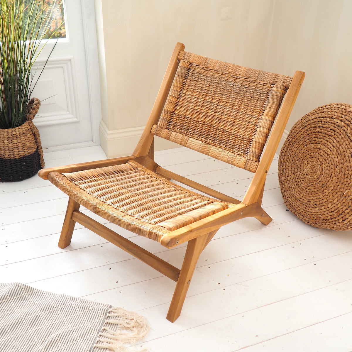Bedroom chair rattan in window