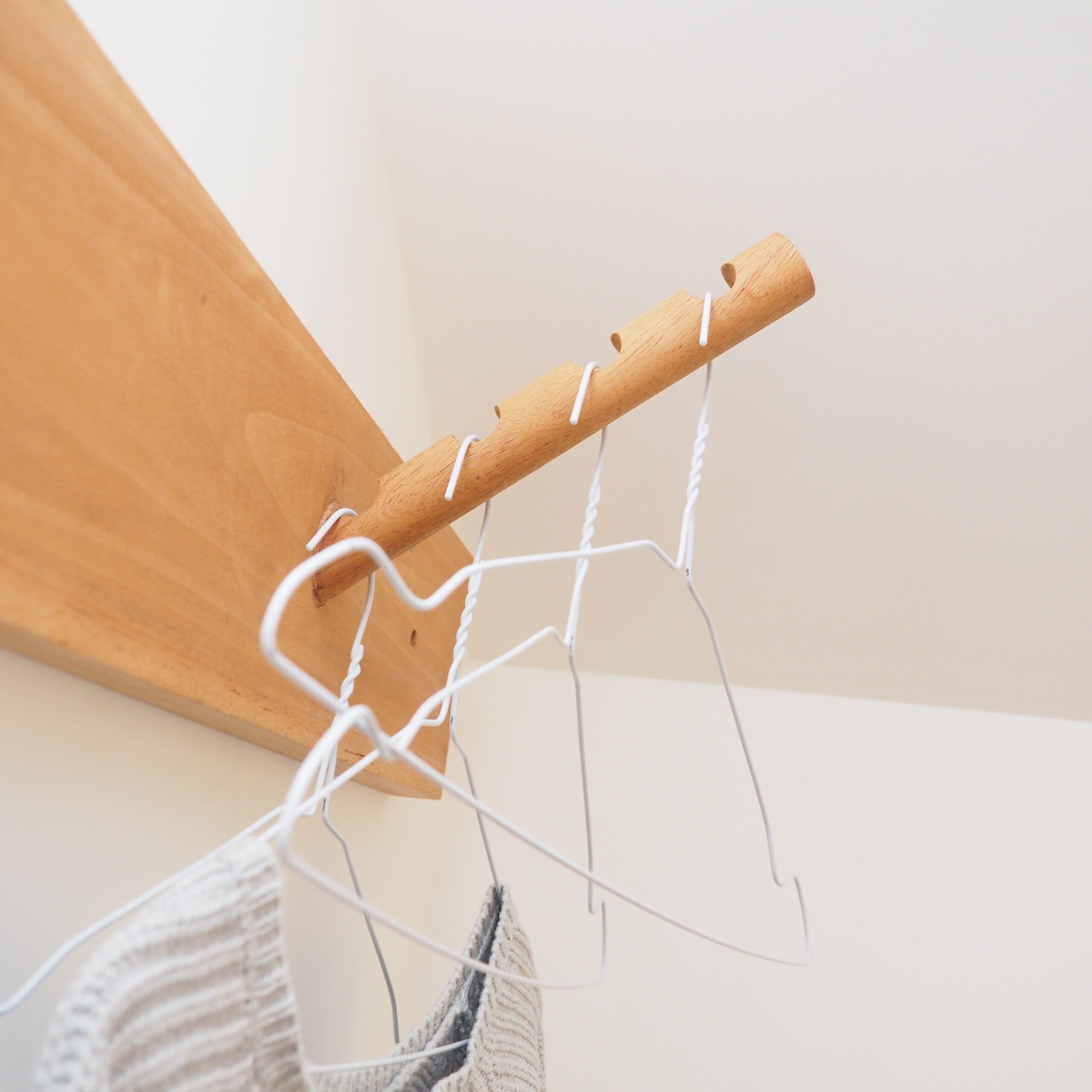 Wall Mounted Wooden Clothes Rack- Horizontal