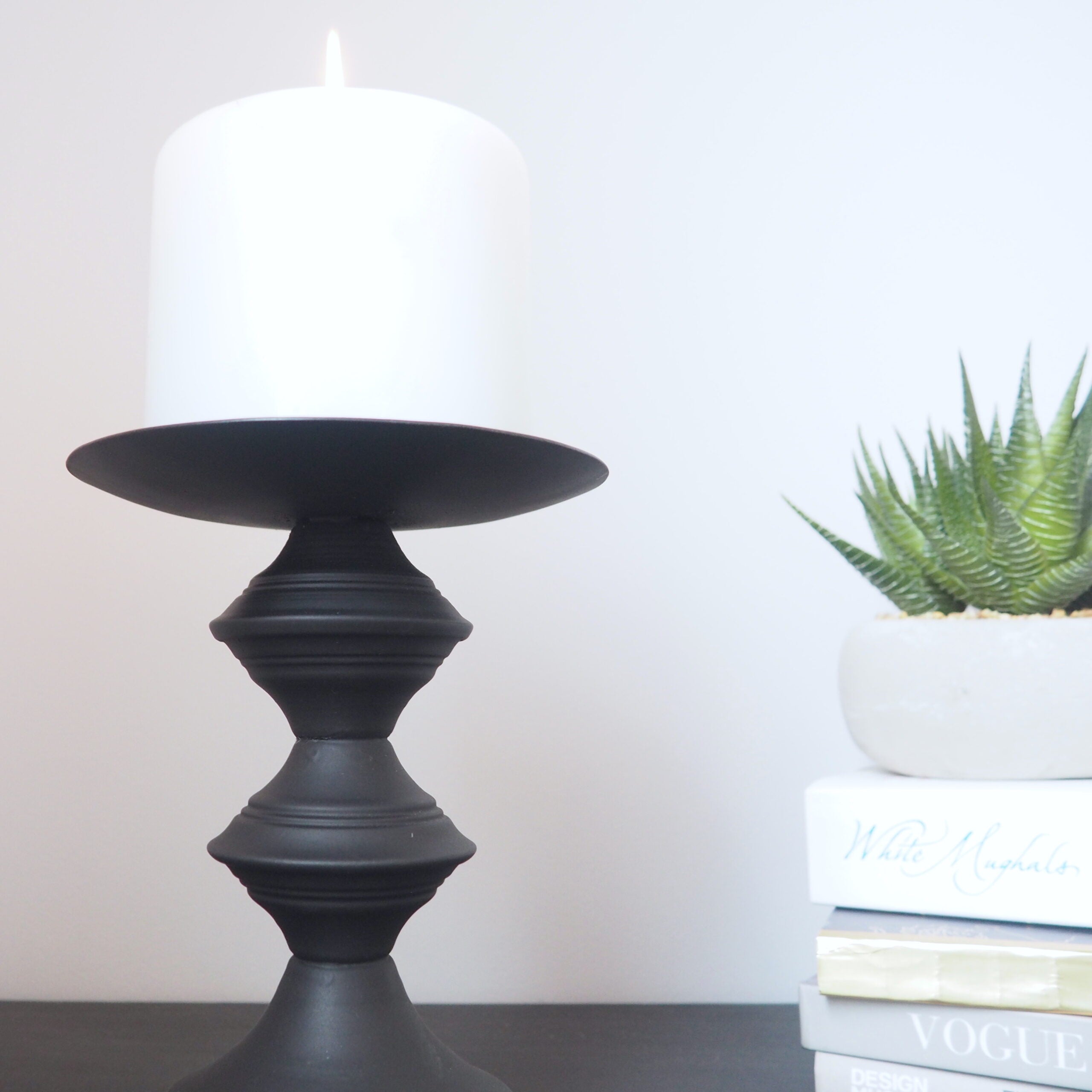 Black pillar candle holders metal