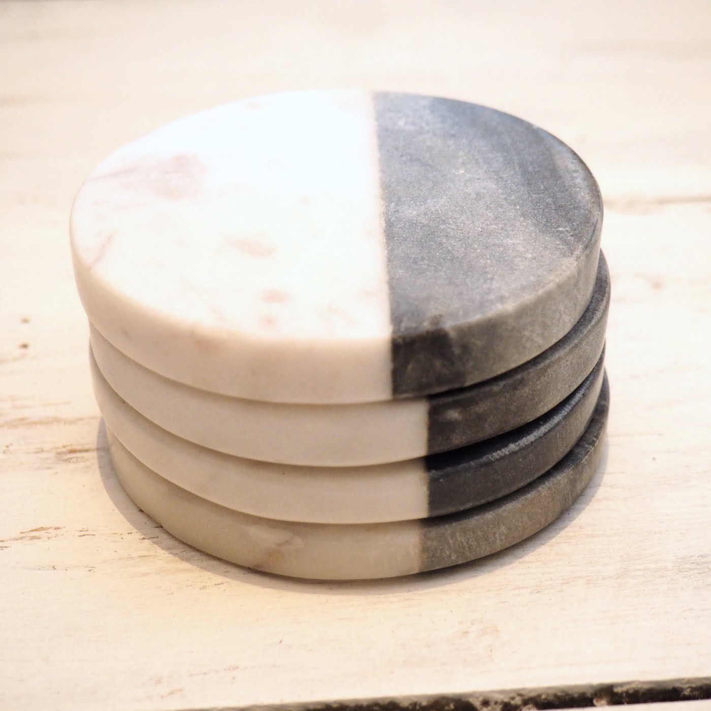 Marble tea coaster