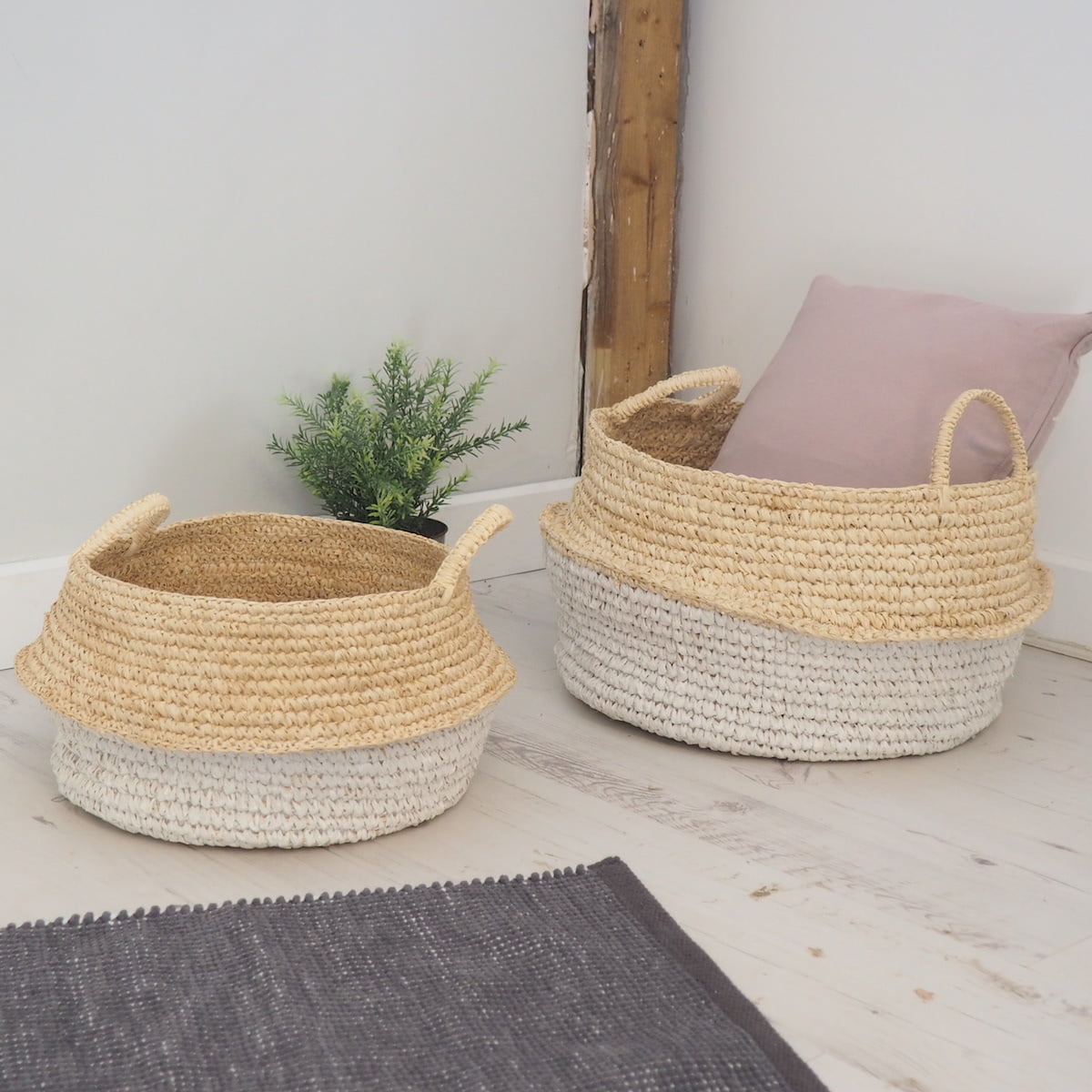 wicker basket with handle