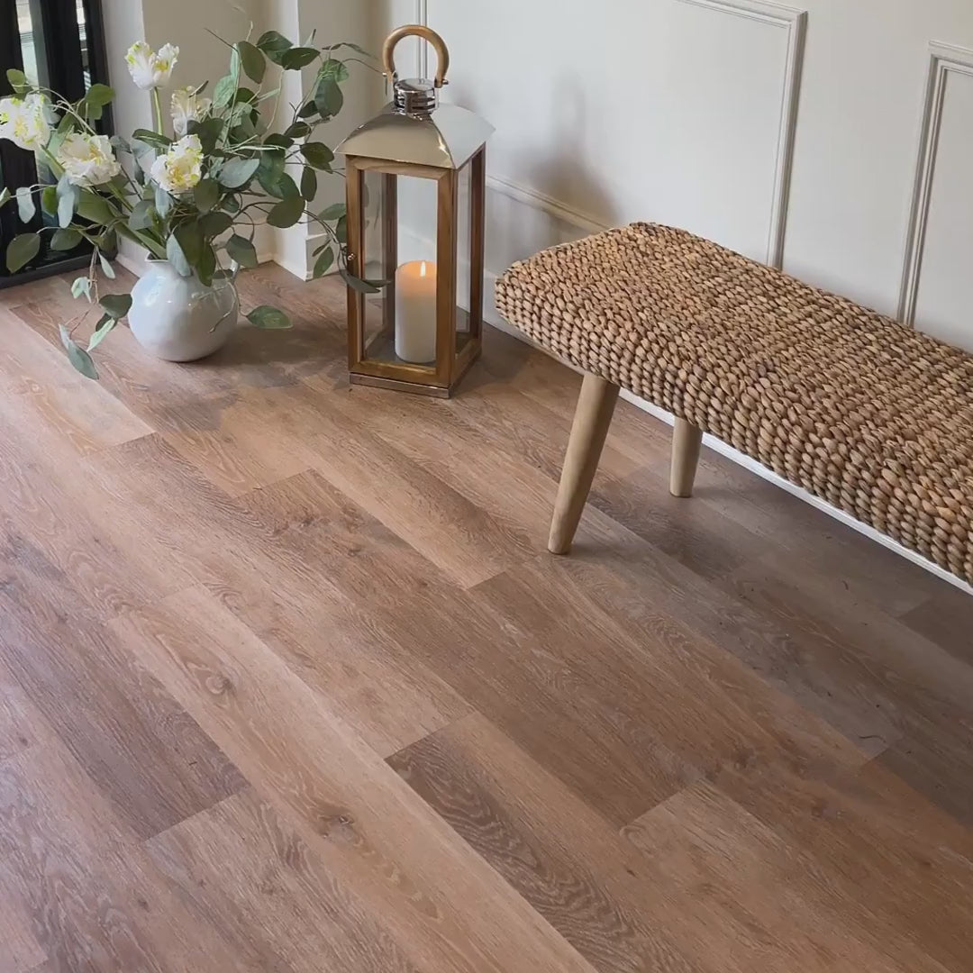 Load video: Rustic Wood Bench - Provence