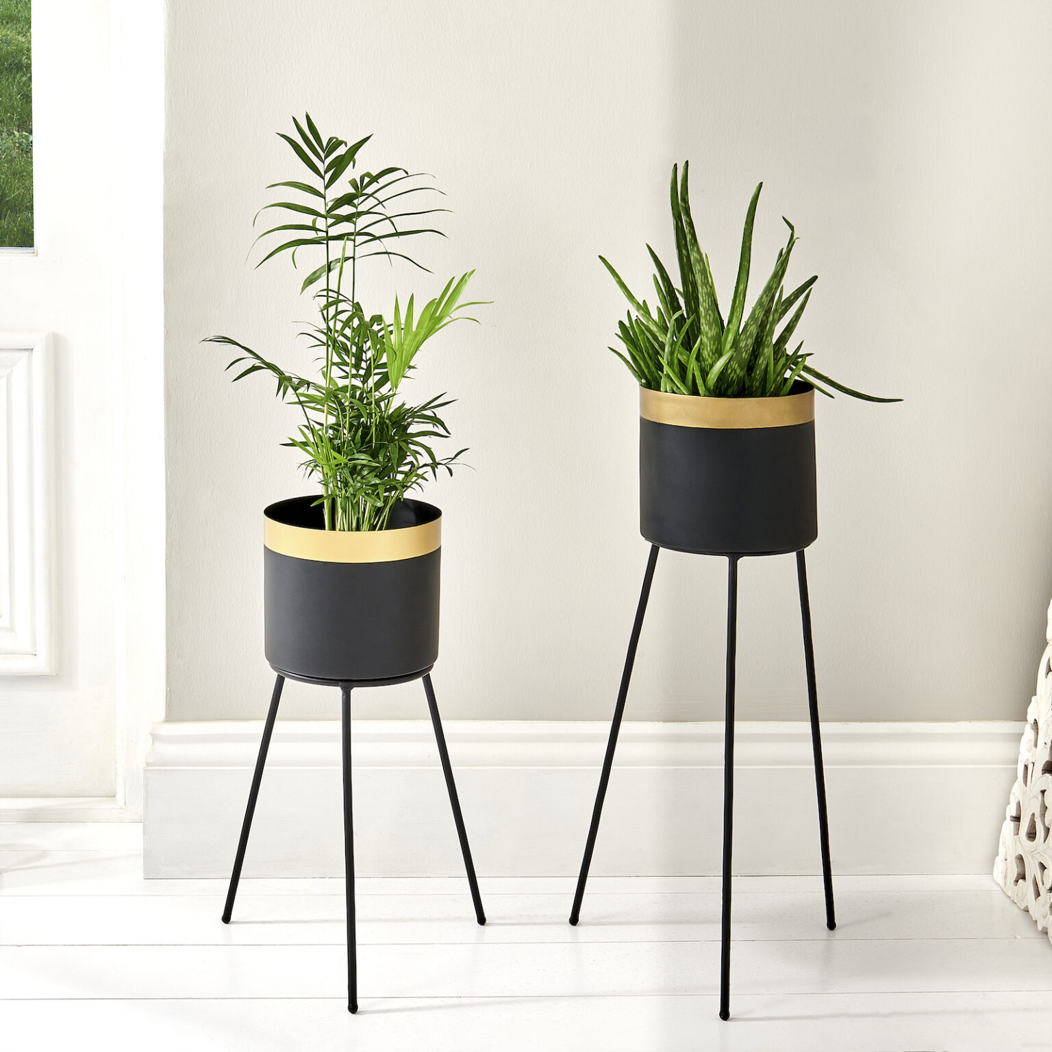 Black Metal Plant Stand ZaZa Homes   Planter 234 1536x1536 