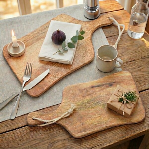 natural wood chopping boards on christmas table