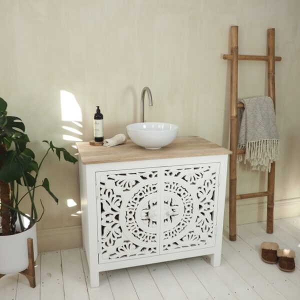 White bathroom Unit with Bamboo Ladder