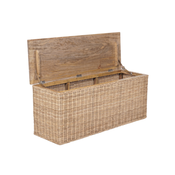 Wicker storage trunk with mango wood lid