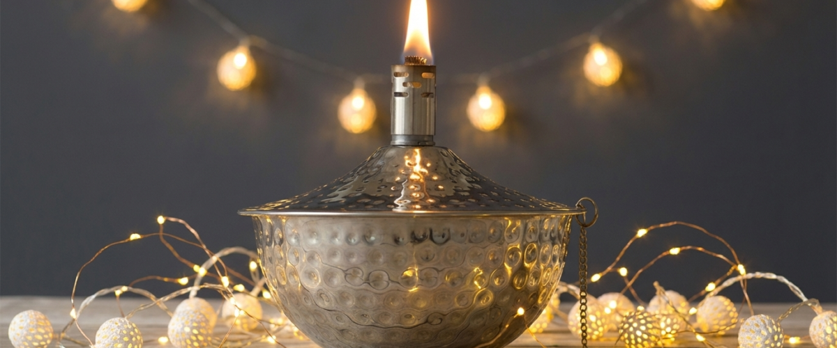garden oil lamp with fairy lights